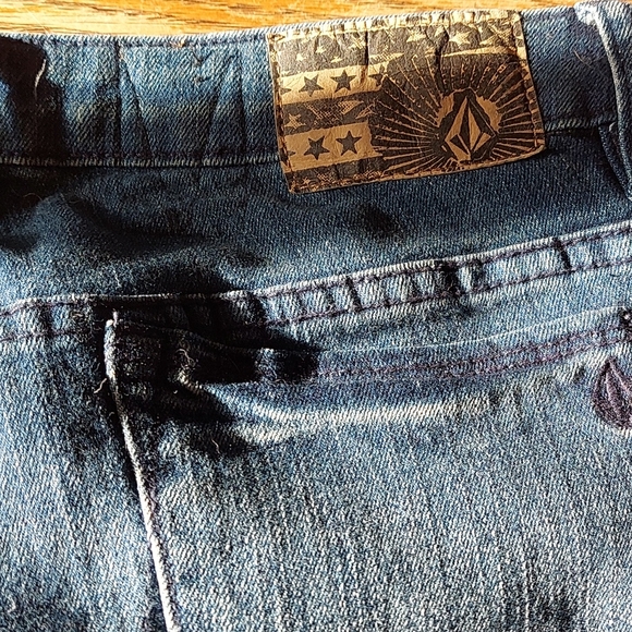 Volcom skinny jeans - Picture 2 of 5